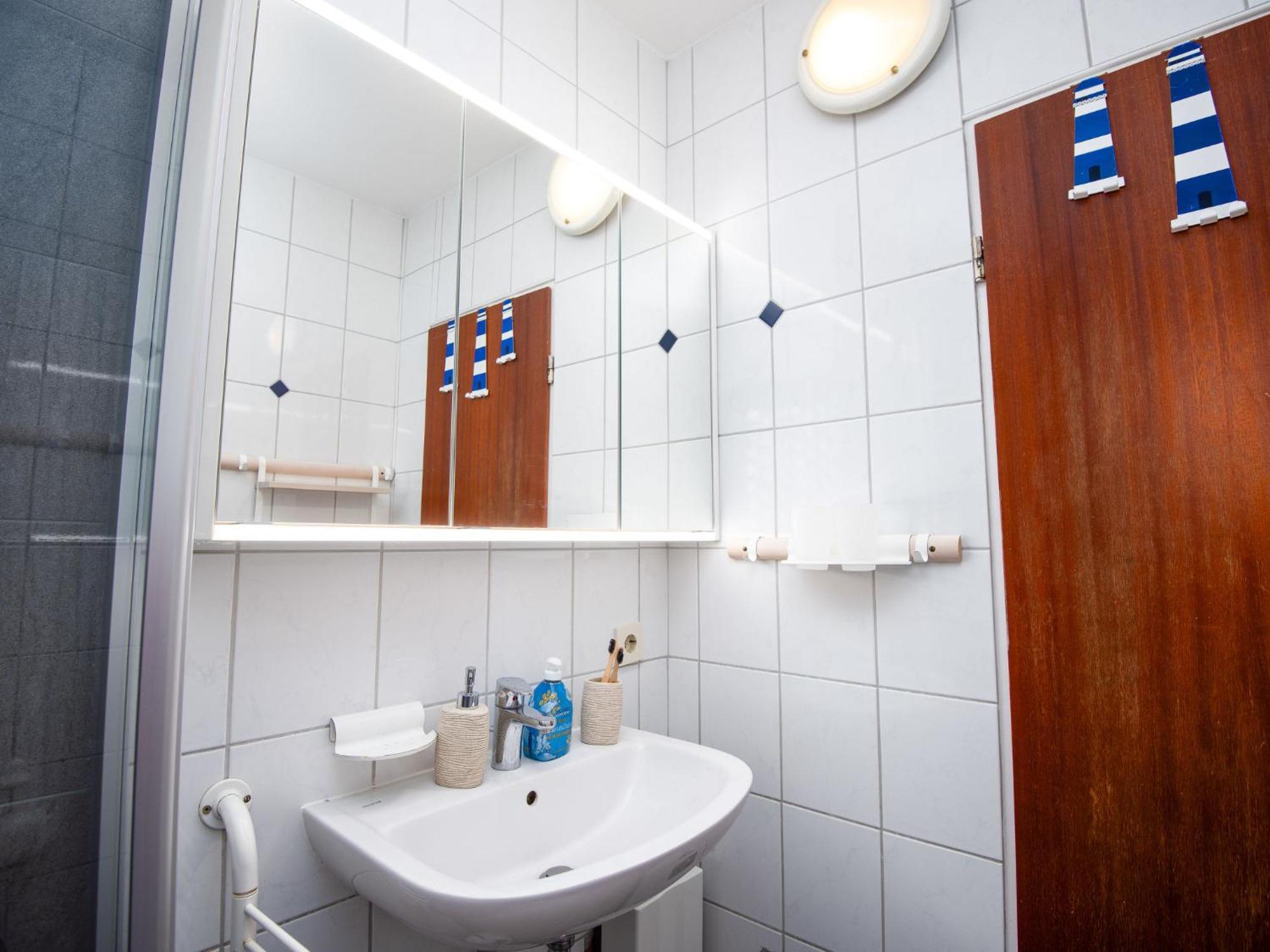 Apartment Achtern Diek By Interhome Норддайх Екстериор снимка